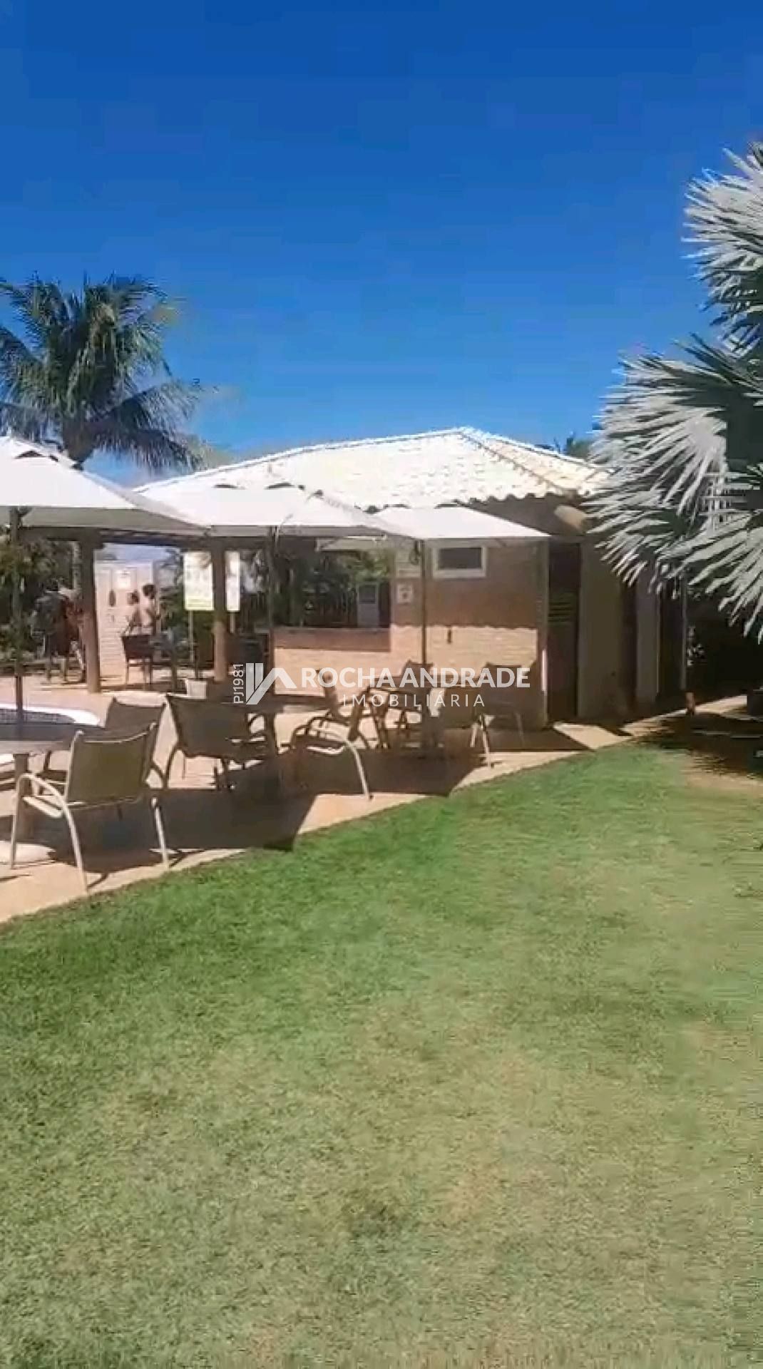 Conforto à beira-mar: 70 m², 2 suítes + lavabo em Itacimirim ( Porteira fechada)