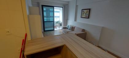 APTO 1/4 e sala excelente no MONDIAL - Caminho das Árvores