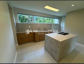 Apartamento 3/4 Reformado em Alto Padrão – 110 m² – Ondina – Nascente