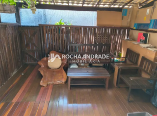 Village Duplex 2/4 em Itapuã – Praticamente Pé na Areia! 97m² e Área Gourmet Privativa