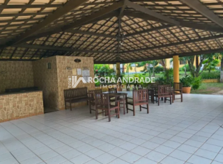 Village Duplex 2/4 em Itapuã – Praticamente Pé na Areia! 97m² e Área Gourmet Privativa