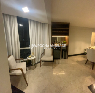 Apartamento Reformado com 164m², Nascente, 2 Vagas e Planta Ampla