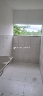 Apartamento Village à Venda em Ipitanga - Apenas 300m da Praia!