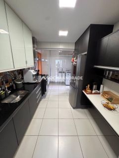 Apartamento 4 suítes 3 vagas