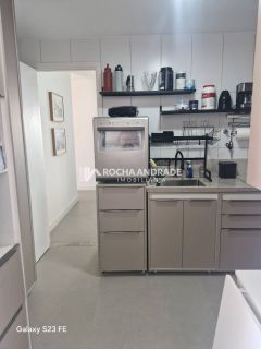 Apartamento Para Vender com 04 quartos 02 suítes no bairro Pituba em Salvador