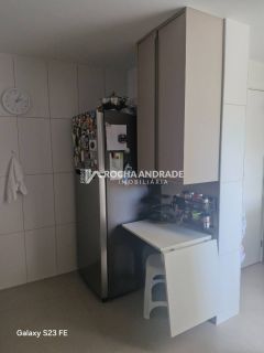 Apartamento Para Vender com 04 quartos 02 suítes no bairro Pituba em Salvador