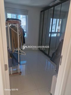 Apartamento Para Vender com 04 quartos 02 suítes no bairro Pituba em Salvador