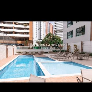 Apartamento Para Vender com 04 quartos 02 suítes no bairro Pituba em Salvador