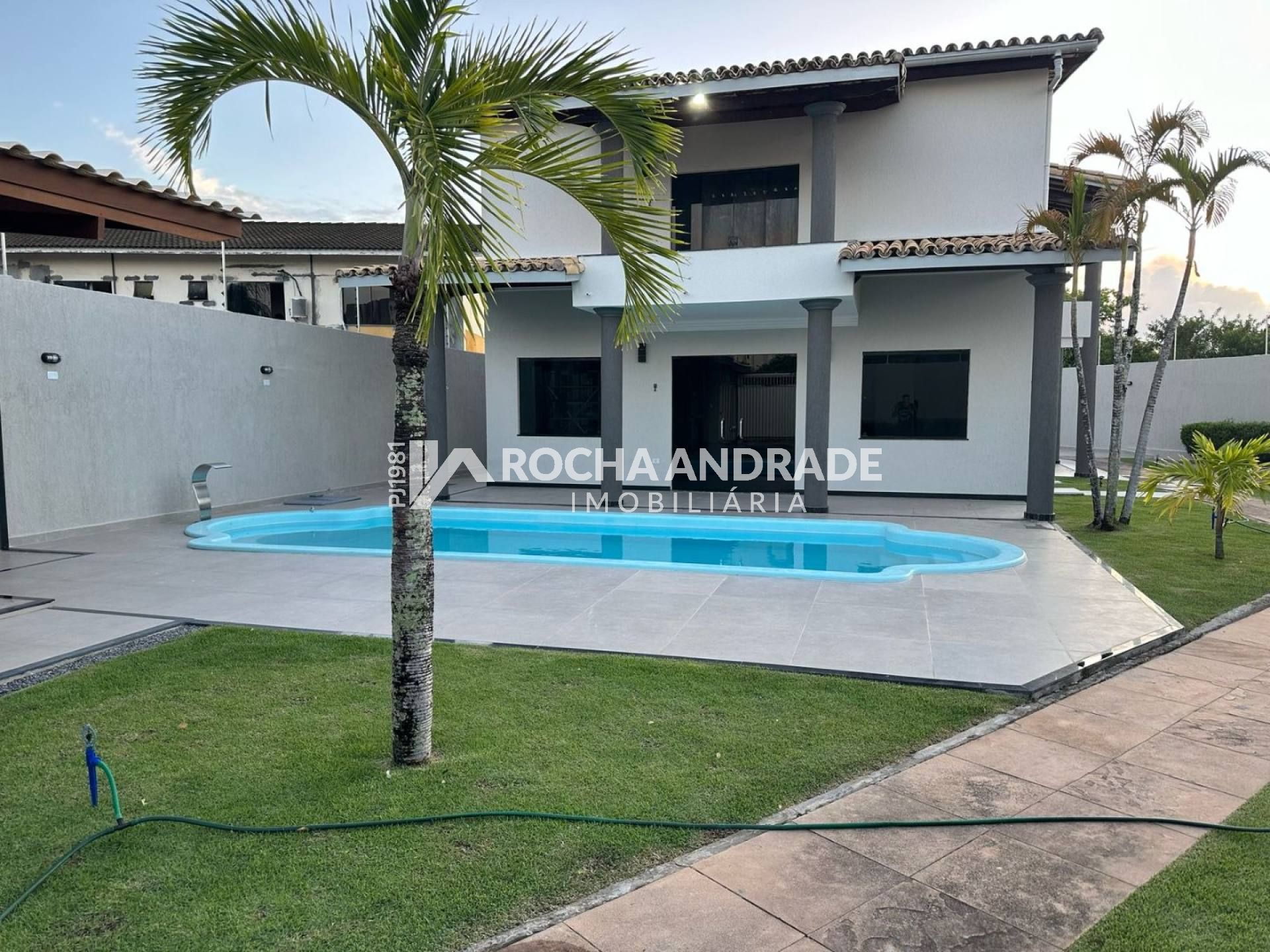 Casa Venda Buraquinho, 4 suítes, piscina, 8 garagens.