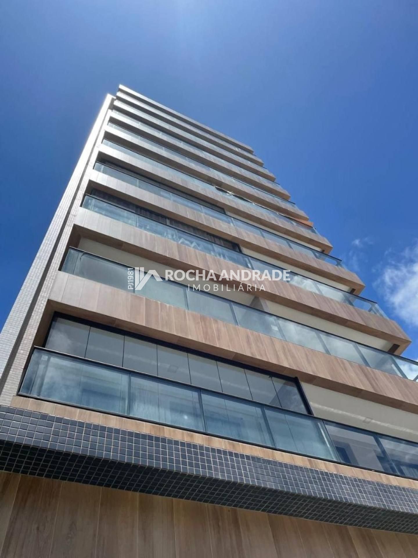 Apartamento à venda na Pituba, studio vista mar.