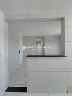 Apartamento à venda no Centro de Lauro de Freitas, 2 quartos.