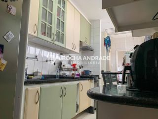 Apartamento venda Caminho das Árvores, 3 garagens soltas.