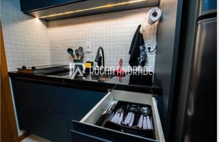 Lindo Studio com varanda e vista mar - porteira fechada -Oportunidade de investimento