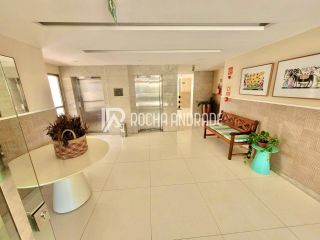 Lindo Studio com varanda e vista mar - porteira fechada -Oportunidade de investimento