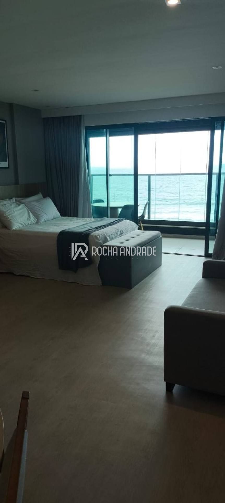 Studio venda Armação, frente mar, decorado!