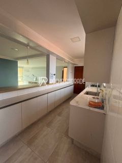 Apartamento Para Vender com 3 quartos 1 suítes no bairro Ipitanga em Lauro De Freitas