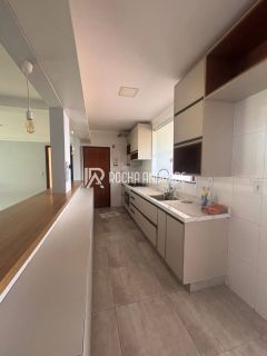 Apartamento Para Vender com 3 quartos 1 suítes no bairro Ipitanga em Lauro De Freitas