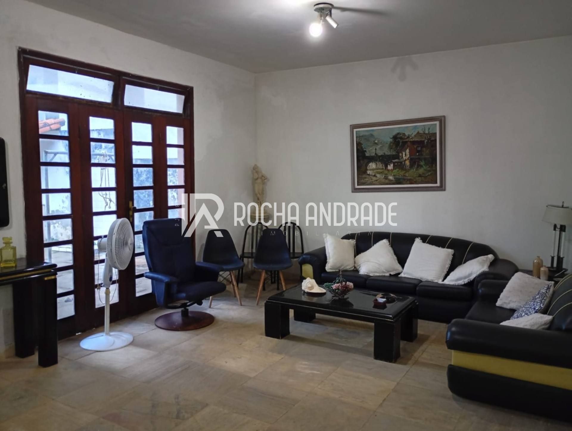 Casa Venda Caminho das Árvores, 491m² de terreno.