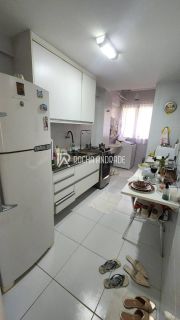 Apartamento Venda Patamares, 2 quartos, 300m da praia.