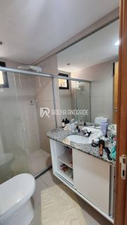 Apartamento Venda Patamares, 2 quartos, 300m da praia.