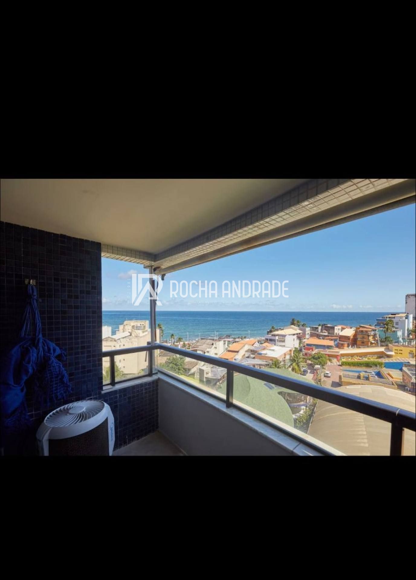 Apartamento venda Rio Vermelho, 1 quarto, vista mar.