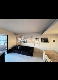 Apartamento venda Rio Vermelho, 1 quarto, vista mar.