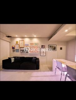 Apartamento venda Rio Vermelho, 1 quarto, vista mar.