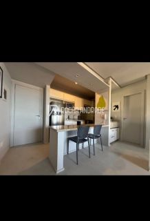 Apartamento venda Rio Vermelho, 1 quarto, vista mar.