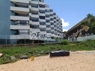 Apartamento Venda Rio Vermelho, pé na areia.