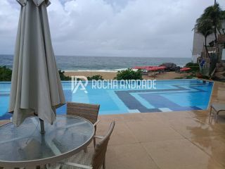 Apartamento Venda Rio Vermelho, pé na areia.