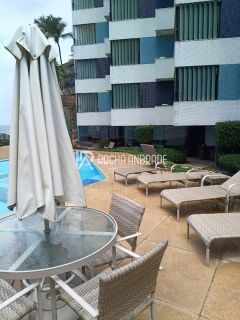 Apartamento Venda Rio Vermelho, pé na areia.