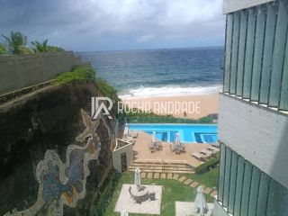 Apartamento Venda Rio Vermelho, pé na areia.