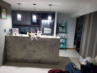 Apartamento Venda Armação, 1 quarto, a passos do mar.