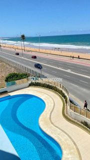 Apartamento Venda Armação, 1 quarto, a passos do mar.