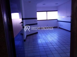 Sala Comercial Vender AV. ACM em Salvador