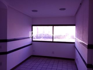Sala Comercial Vender AV. ACM em Salvador