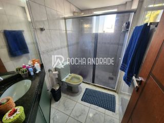 Apartamento amplo bem localizado