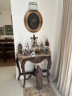 Apartamento amplo à venda no Campo Grande