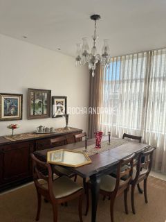 Apartamento amplo à venda no Campo Grande