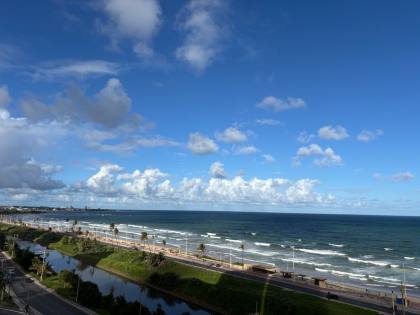 Apartamento Venda Jaguaribe, 3 quartos, vista mar total.
