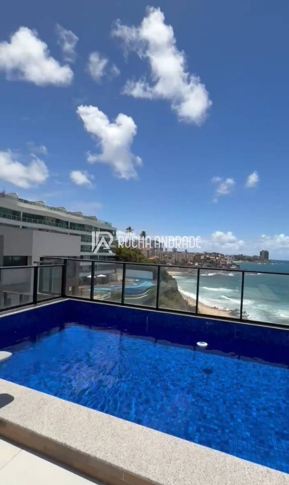 Studio Frente Mar na Avenida Oceânica | Alto Potencial de Rentabilidade e Locação por Temporada