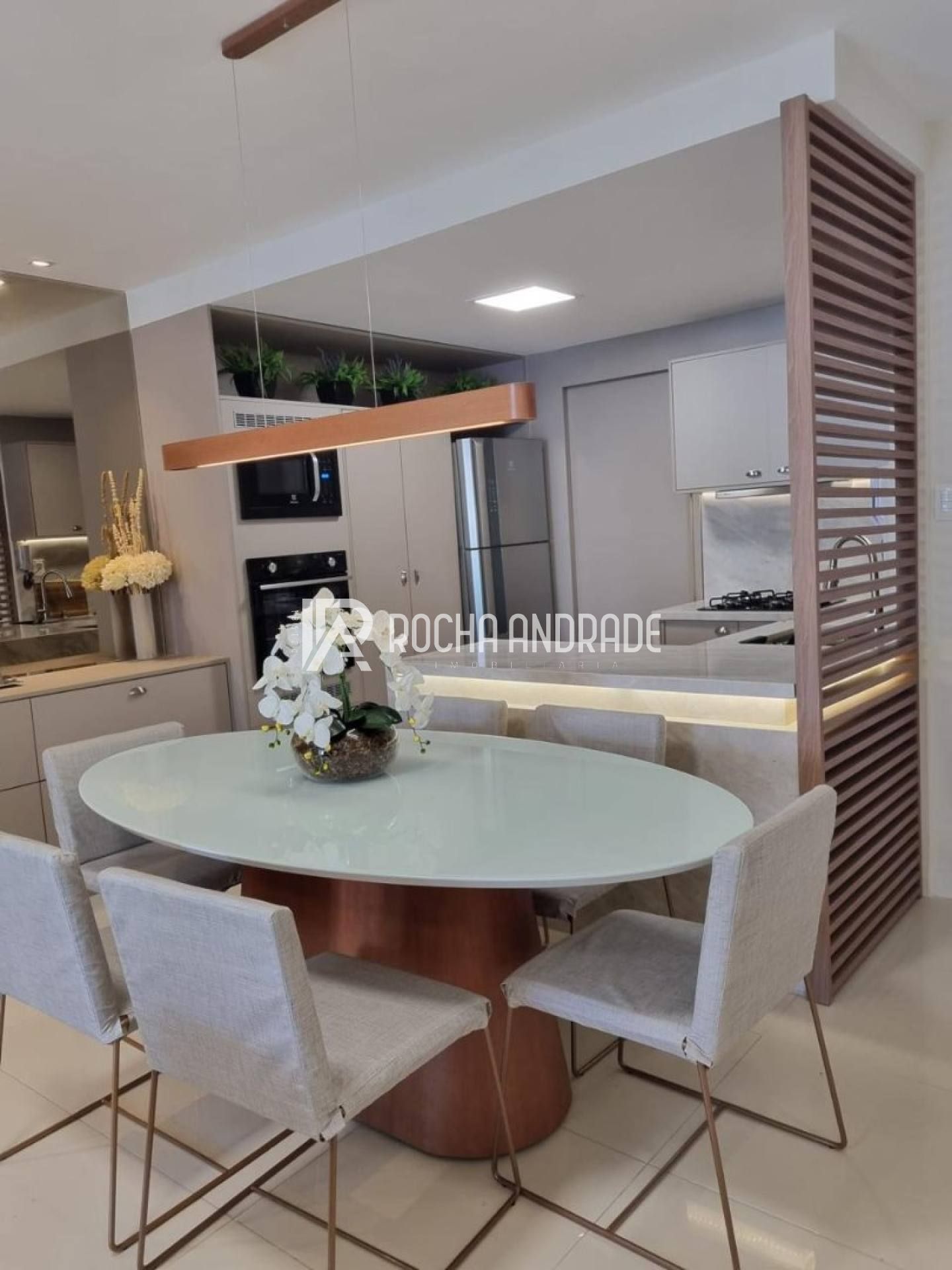Apartamento Venda Pituba, 4 quartos, Porteira fechada.