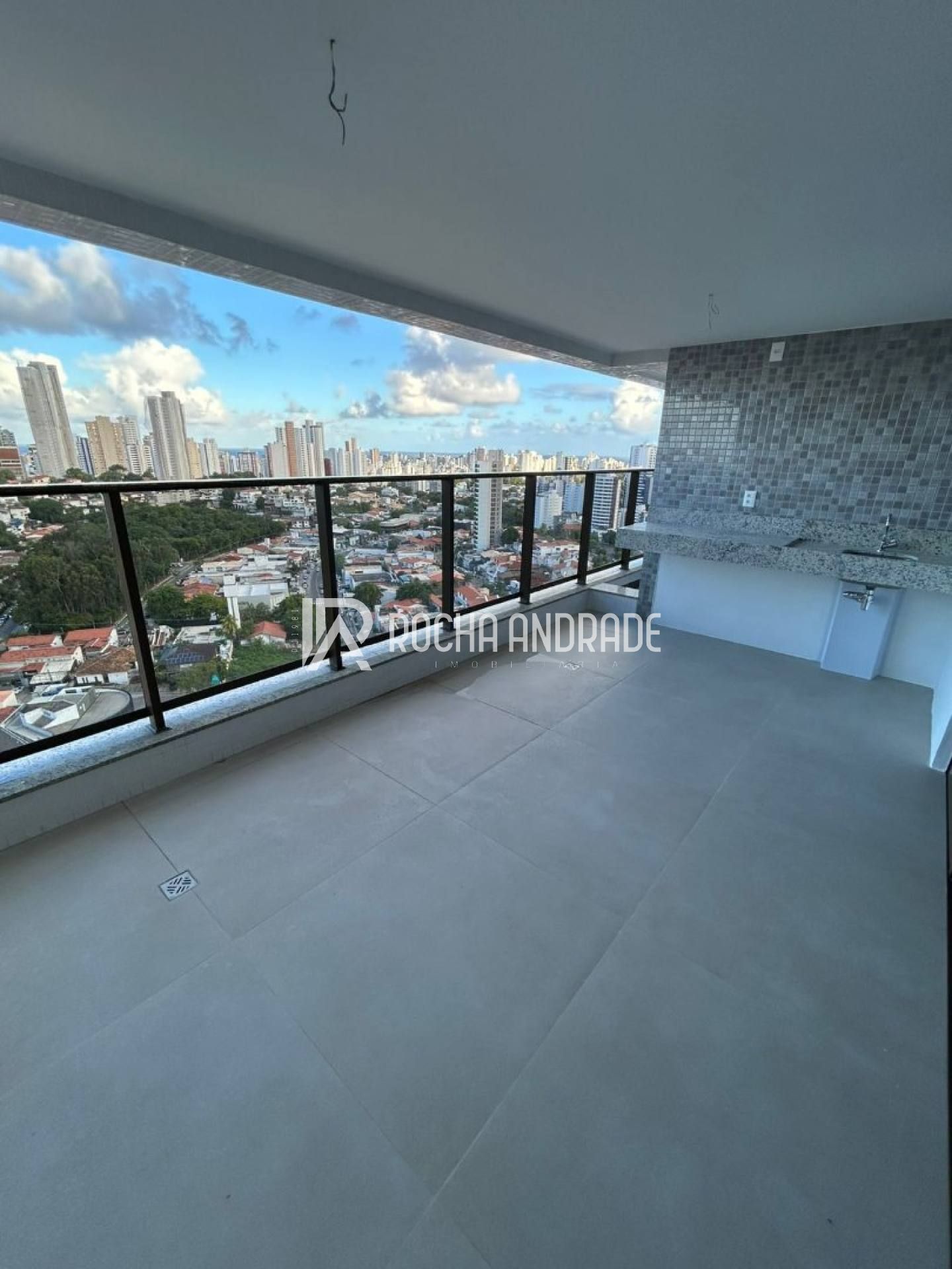 Apartamento Para Vender com 3 quartos 3 suítes no bairro Caminho das Árvores em Salvador