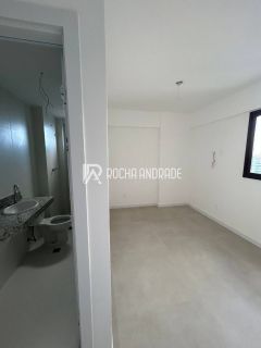 Apartamento Para Vender com 3 quartos 3 suítes no bairro Caminho das Árvores em Salvador