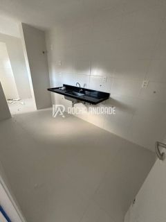 Apartamento Para Vender com 3 quartos 3 suítes no bairro Caminho das Árvores em Salvador