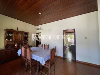 Casa Venda Monte Gordo, 4 suítes, área verde abundante.