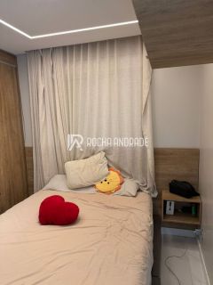 Apartamento venda Buraquinho, 2 quartos, suíte, infraestrutura.