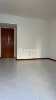 Apartamento Venda Itaigara, 2 quartos, Varanda, infraestrutura.