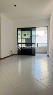 Apartamento Venda Itaigara, 2 quartos, Varanda, infraestrutura.