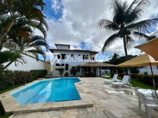 Casa de Condomínio com 4 Quartos e 7 banheiros à Venda, 272 m² por R$ 1.900.000